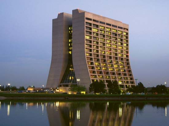 Fermilab: Robert Rathbun Wilson Hall