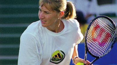 Tennis player Steffi Graf practices at the 1999 TIG Tennis Classic.