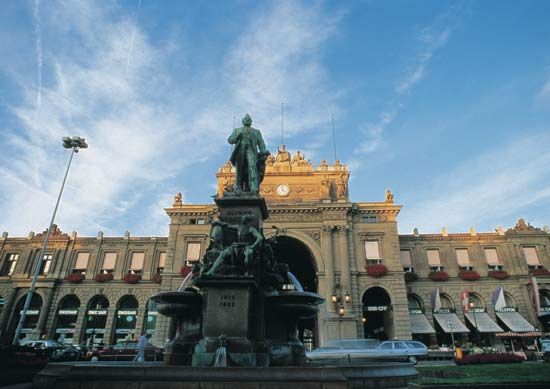 Zürich: Bahnhofplatz