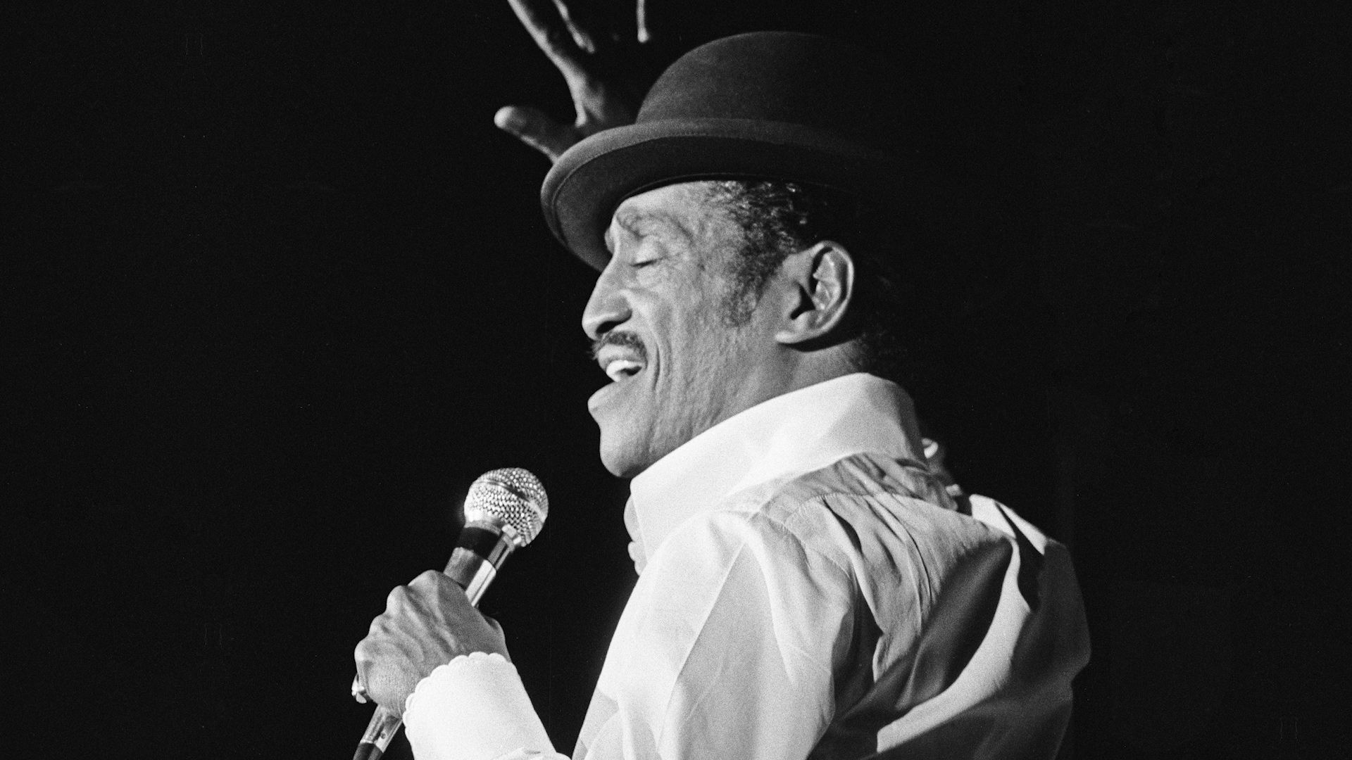 What made Sammy Davis, Jr., the world's greatest entertainer?