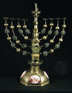 Hanukkah lamp