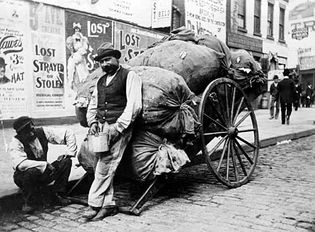 Austen, Alice: New York City photograph, 1897