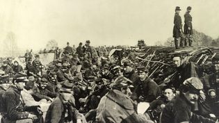 American Civil War: Union soldiers in trenches