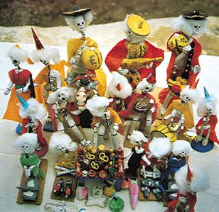 Day of the Dead figurines