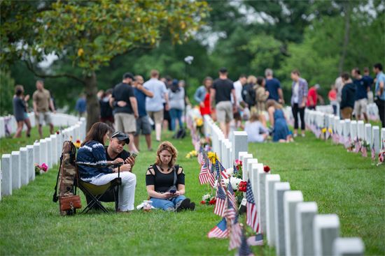 Memorial Day: Arlington National Cemetery