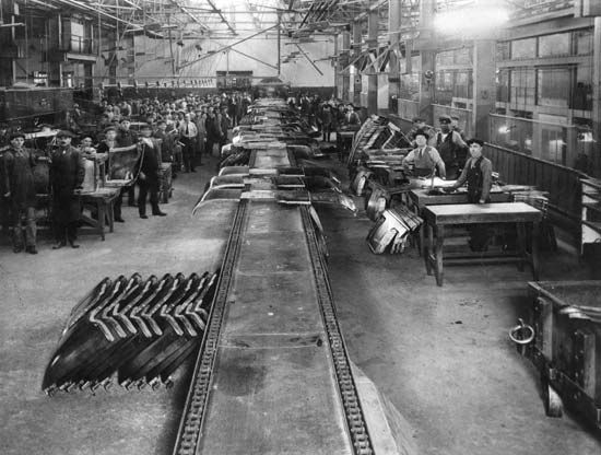 Ford plant in the 1930s