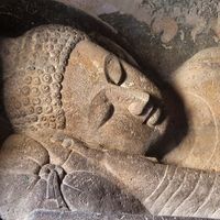 Ajanta Caves: reclining Buddha