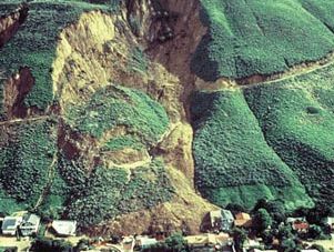 This 1995 landslide at La Conchita, a coastal town in California, swept away a hillside road and destroyed a number of houses.