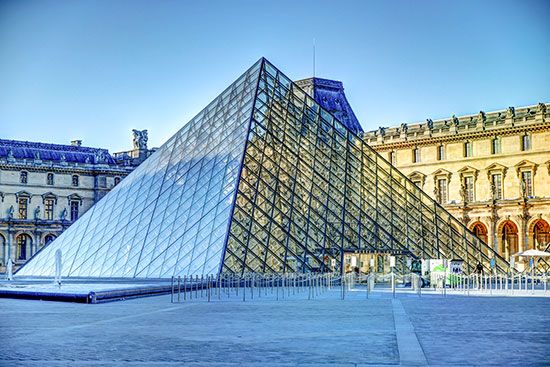 Louvre Pyramid