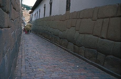 Inca stonework