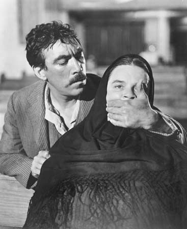 Anthony Quinn in Viva Zapata!