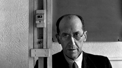 Mondrian, photograph by Arnold Newman, 1942.