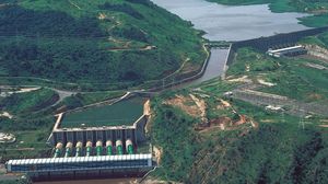 Congo River: hydroelectric dam at Inga Falls