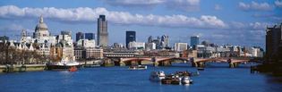 London: River Thames