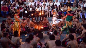 The beautiful dance traditions of Bali