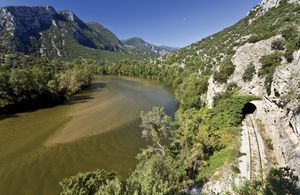 Néstos River