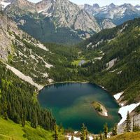 Lake Ann in North Cascades National Park, Washington