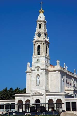 The basilica at Fátima