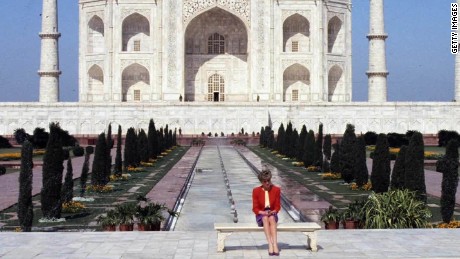 taj mahal diana memorial foster pkg_00000000.jpg