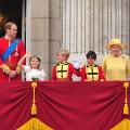 30 queen elizabeth ii unfurled