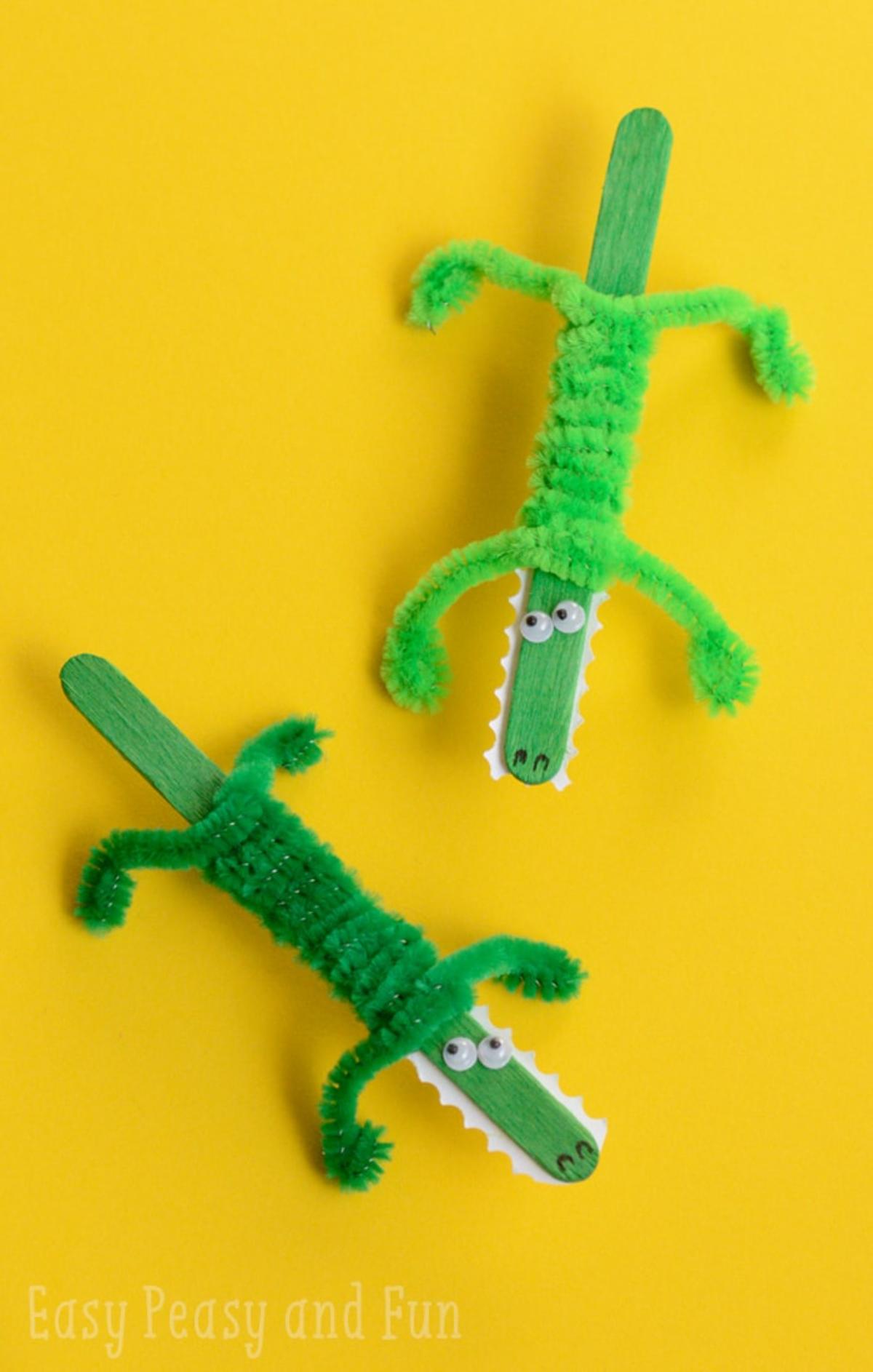 Craft Stick and Pipe Cleaner Crocodile Crafts