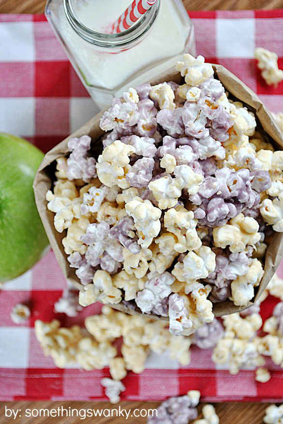 Peanut butter and jelly popcorn