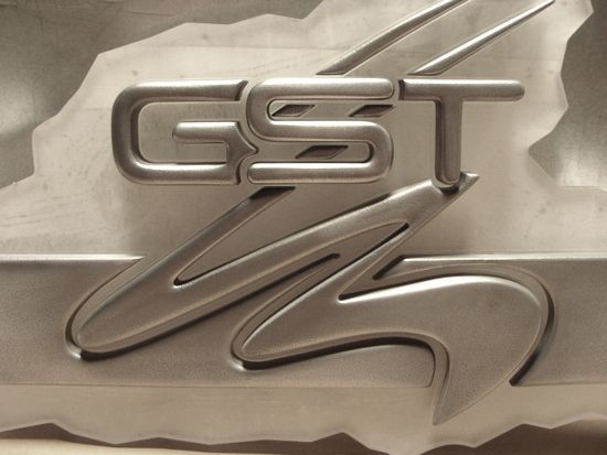 M7277 - Shiny Aluminum-Coated  3D Car Logo