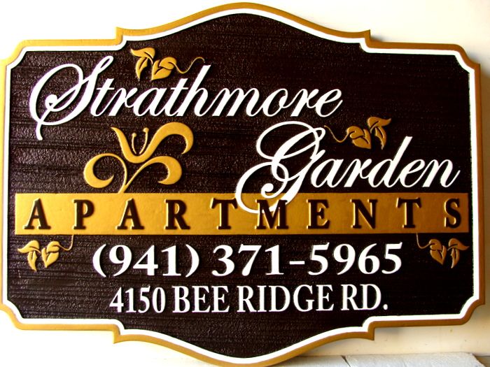 M7429 - Gold-Painted Apartment Entrance Sign