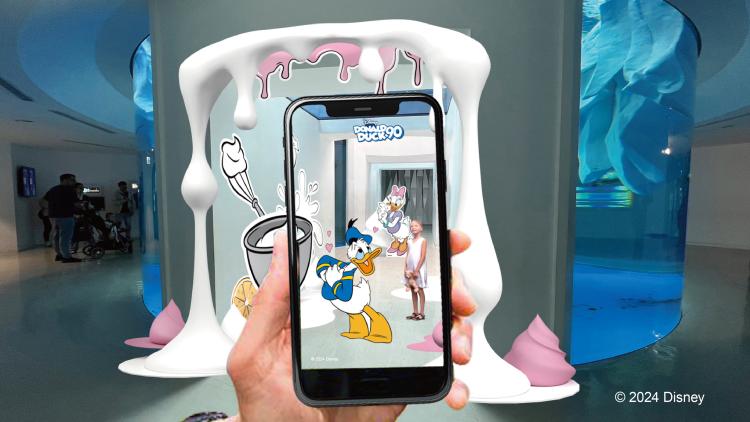 There will be 4 photo spots featuring AR filters. When visitors add Xpark's official LINE account as a friend, he or she can see the group photo with Donald Duck and his friends. Capture these moments and share instantly on social media, experiencing every moment at Xpark and adding unlimited fun to your life.