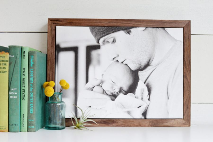 Stylish frame for canvas photos