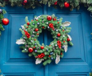 Rustic Christmas Decorations Gathered from Instagram