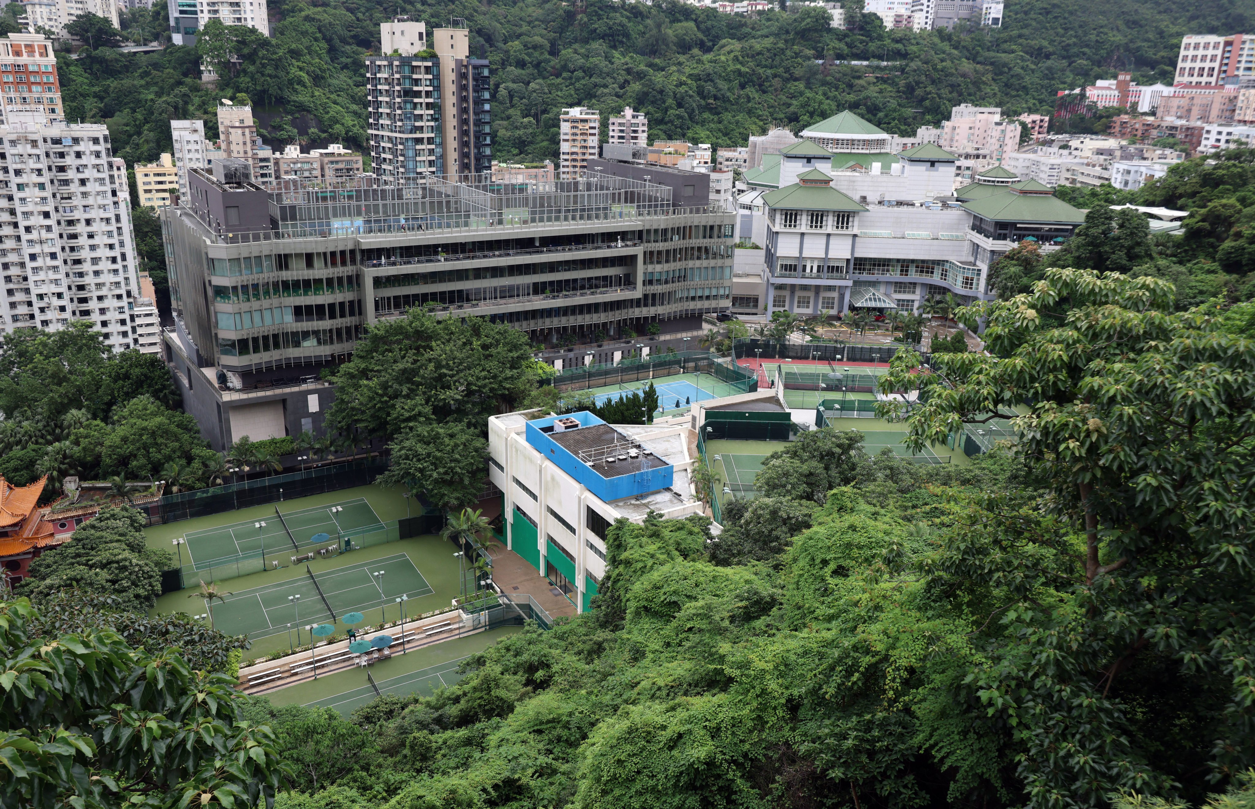 The sports complex (with blue structure on roof) is located at 48 Shan Kwong Road. in Happy Valley. Photo: Jelly Tse