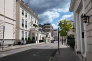 Belgravia property empty billionaires ghost town