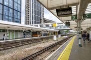 east croydon station stabbing live