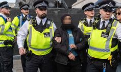 pro palestine protestors police london