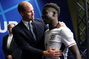 prince william hugs bukayo saka euros