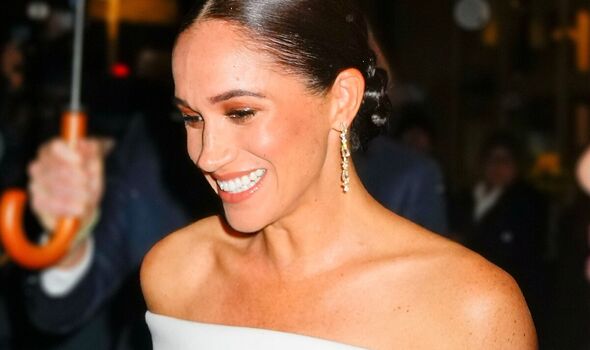 meghan markle staffing row latest