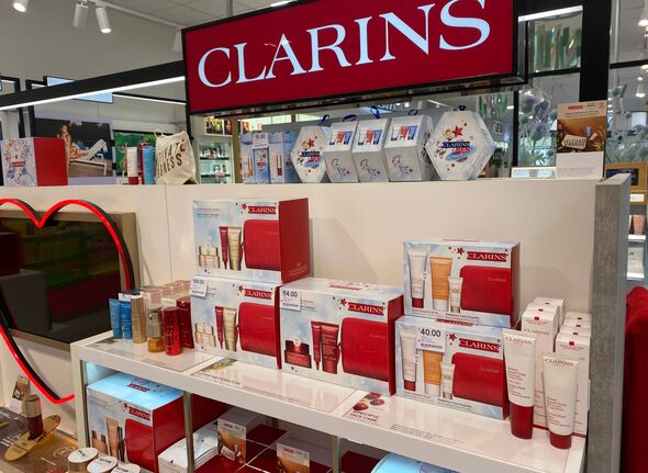 i-got-full-clarins-skincare-routine-less-than-5-product-debenhams-sale