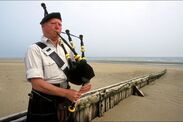 german snipers british soldier bagpipes d-day