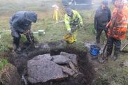 archaeology breakthrough 4000 year old burial chamber devon