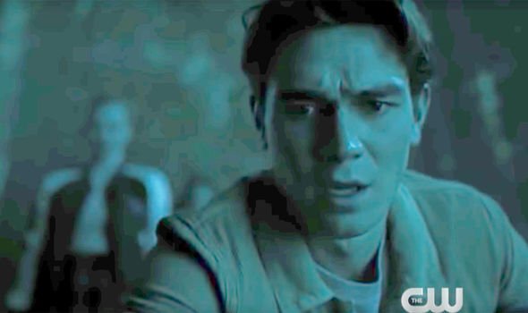 Riverdale season 4 showed Archie findingJughead dead