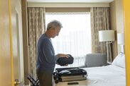 hotel how to check bed bugs warning