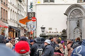 overcrowded belgium tourist attraction nightmare