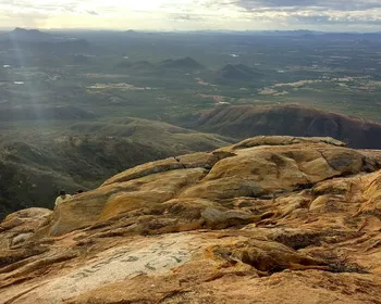 Pedra do Tendó, em Teixeira