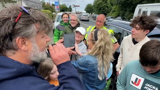 Russell Crowe takes selfies with young fans at Irish liquor HQ launch