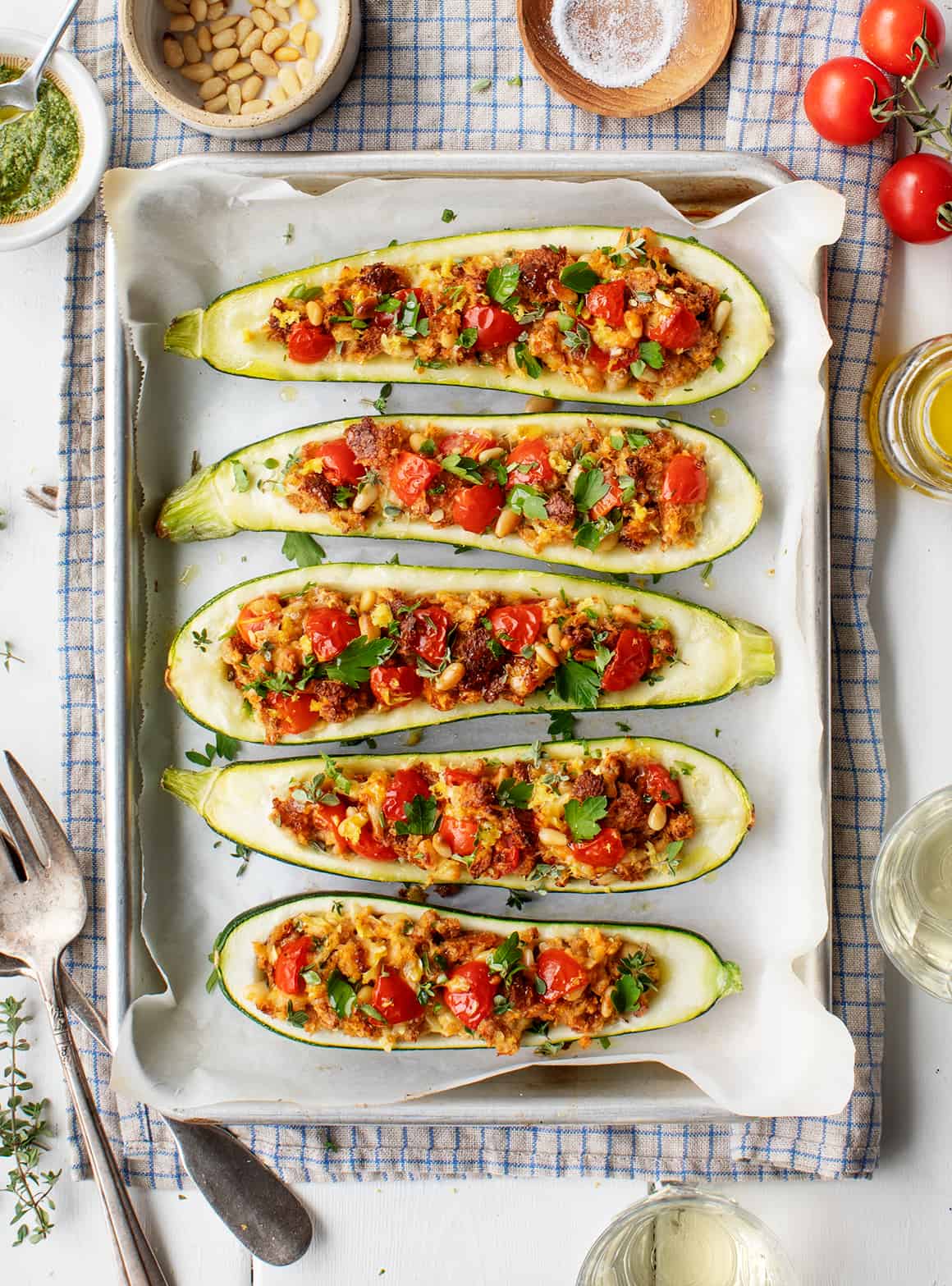 Stuffed zucchini boats