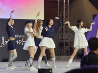 The popular idol group Illit is seen performing at the Japanese-South Korean cultural festival in Seoul on Sept. 22, 2024. (Mainichi/Motomi Kusakabe)