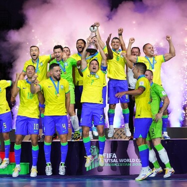 Brasil es campeón del Mundial de Futbol de Sala 2024 tras vencer a Argentina en el Clásico de Sudamérica  (X @FIFAWorldCup)