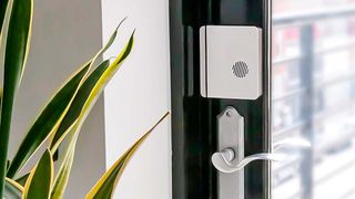 Scout Alarm Small Pack Alarm System door sensor