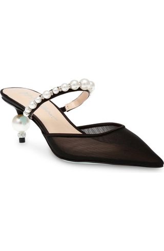 Evey Imitation Pearl Pointed Toe Mule